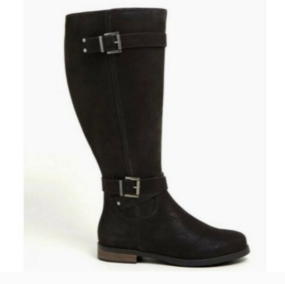 Torrid Black High Knee Boots